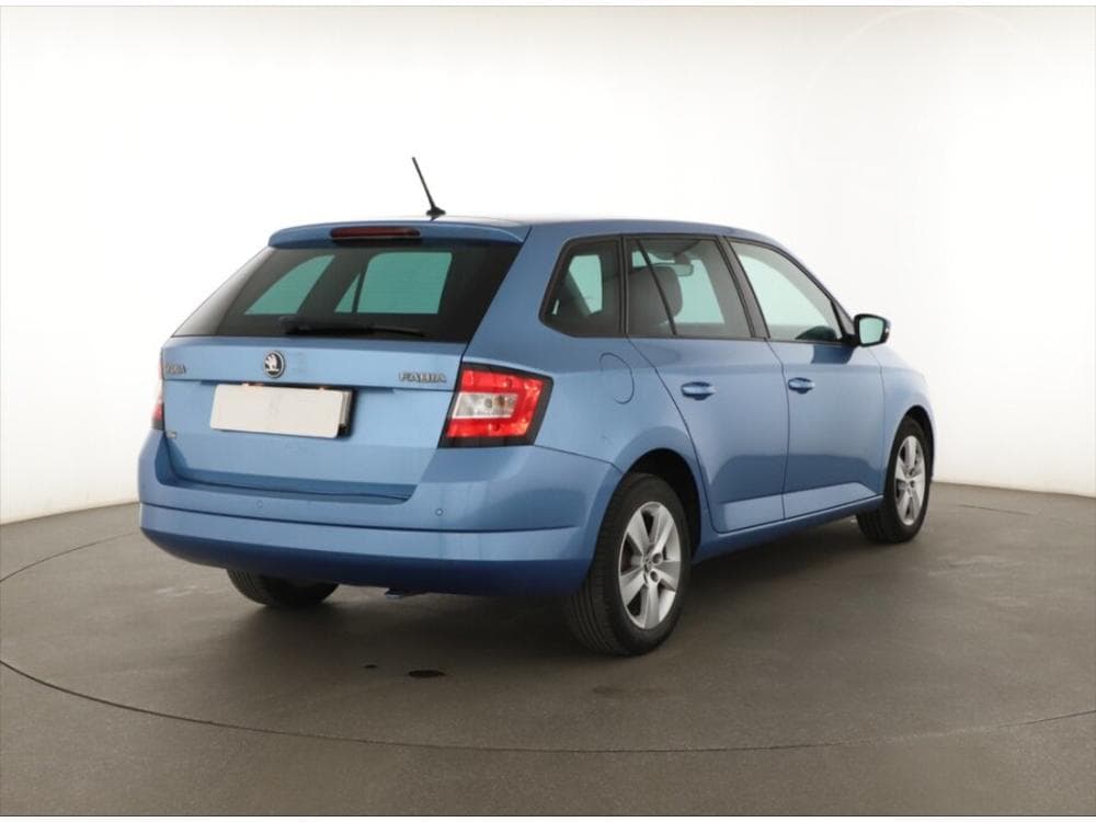 2016 Škoda FABIA - 9
