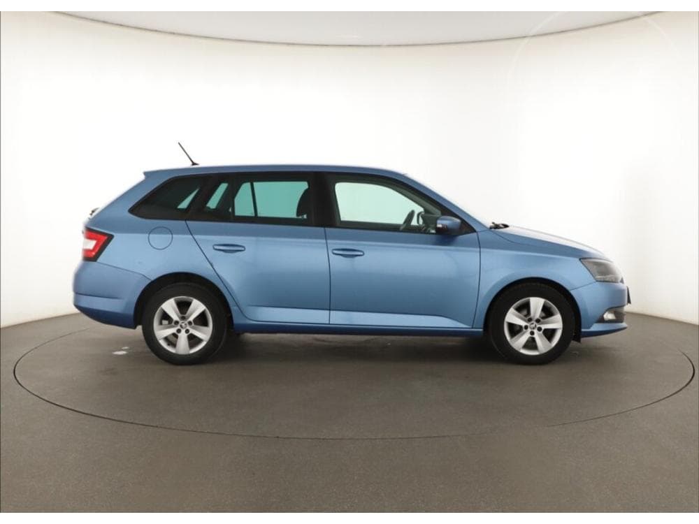 2016 Škoda FABIA - 11
