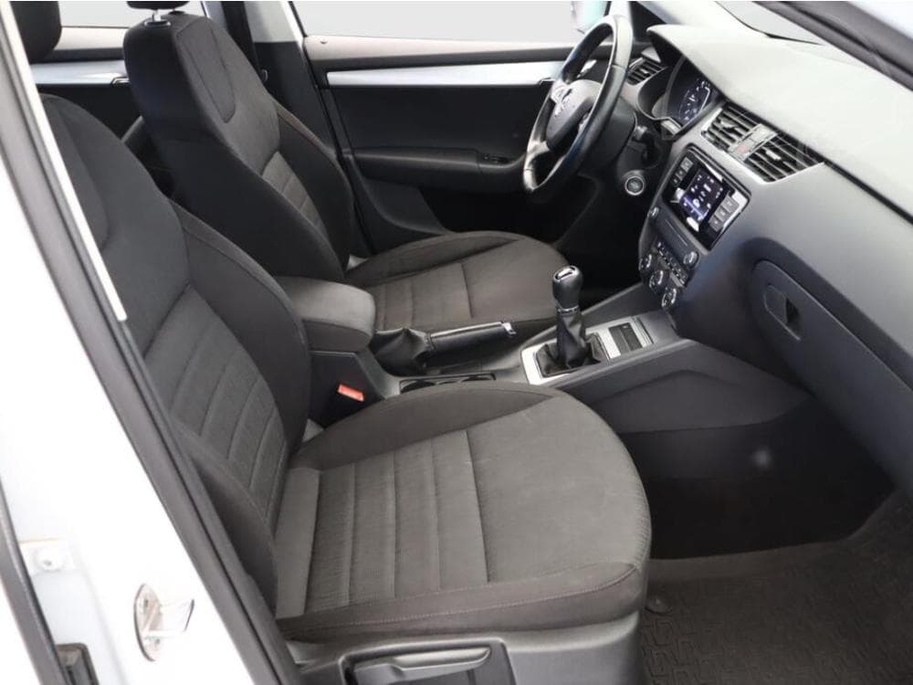 2016 Škoda OCTAVIA - 13