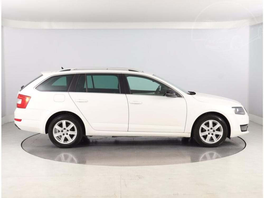 2014 Škoda OCTAVIA - 11
