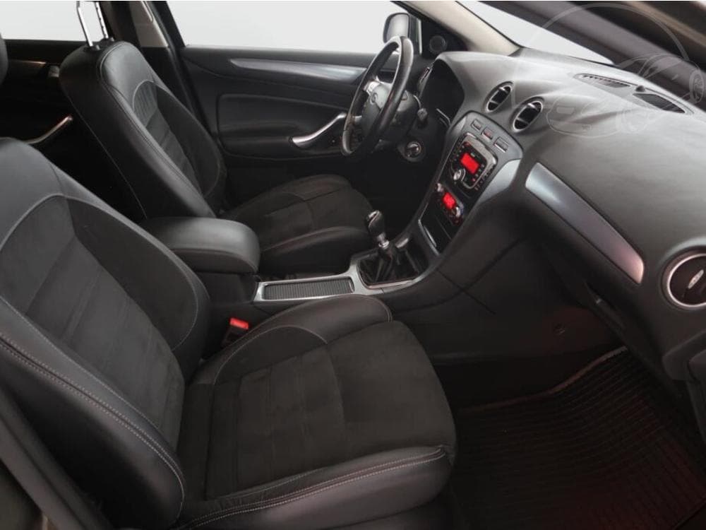 2014 Ford MONDEO - 17
