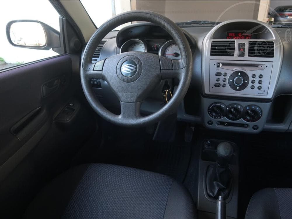 2005 Suzuki IGNIS - 19