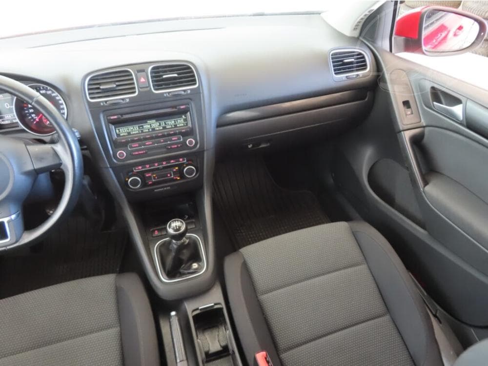 2012 Volkswagen GOLF - 8