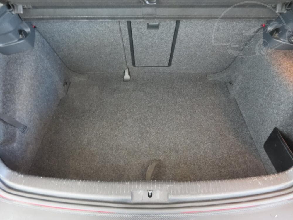 2012 Volkswagen GOLF - 12
