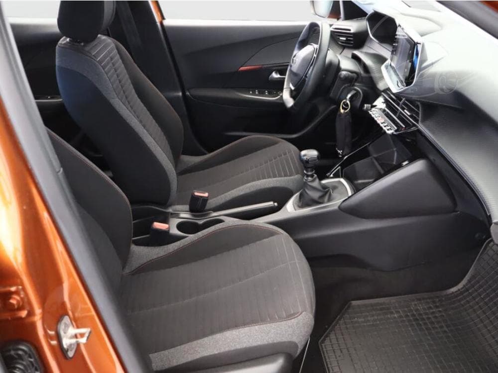 2021 Peugeot 2008 - 7