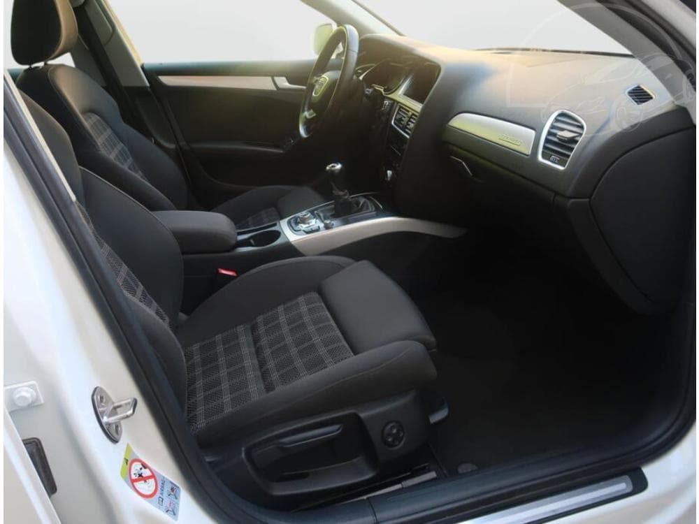 2013 Audi A4 - 17