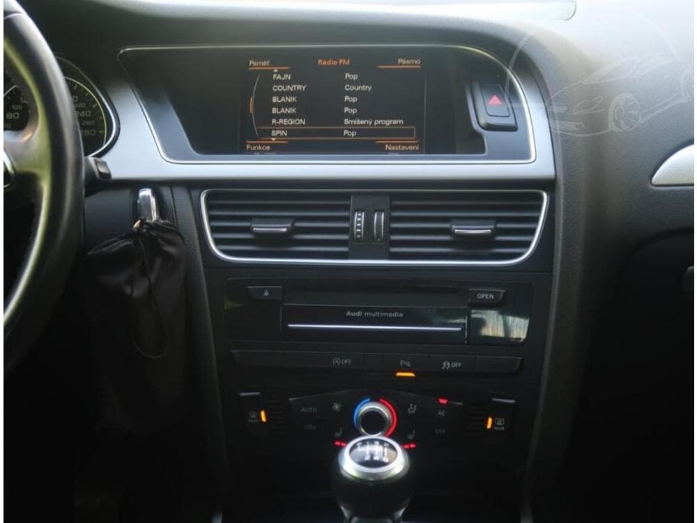 2013 Audi A4 - 23