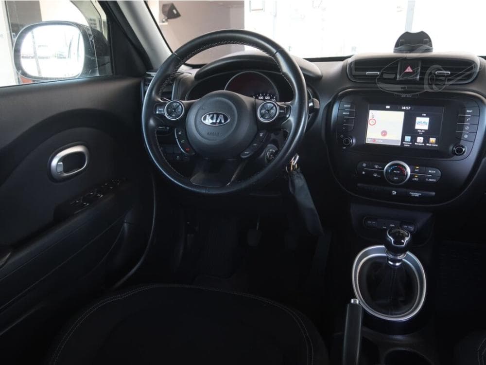 2017 Kia SOUL - 13