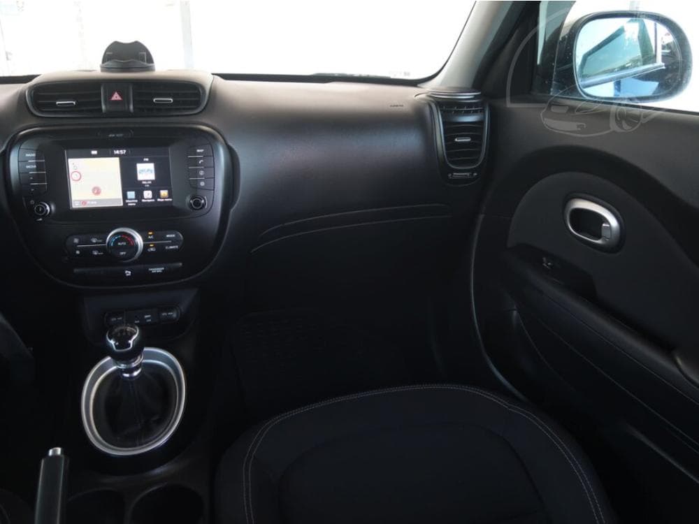 2017 Kia SOUL - 15