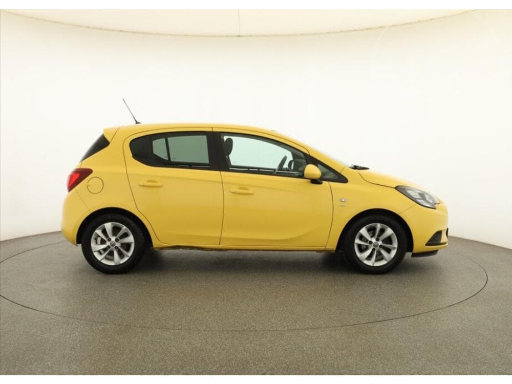 2016 Opel CORSA - 11