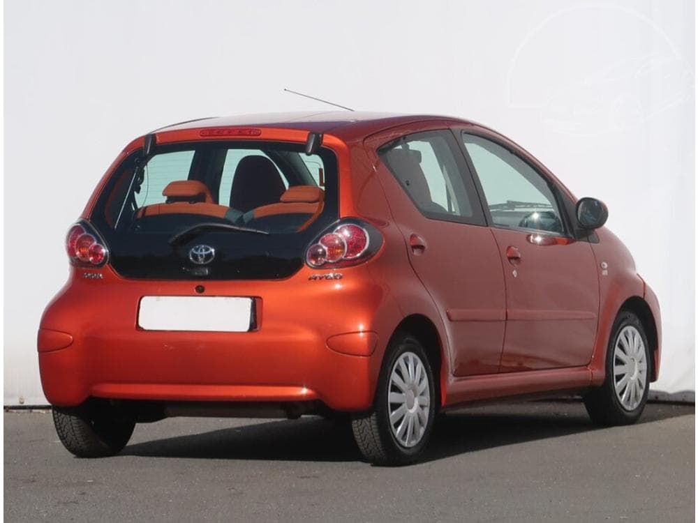 2012 Toyota AYGO - 9