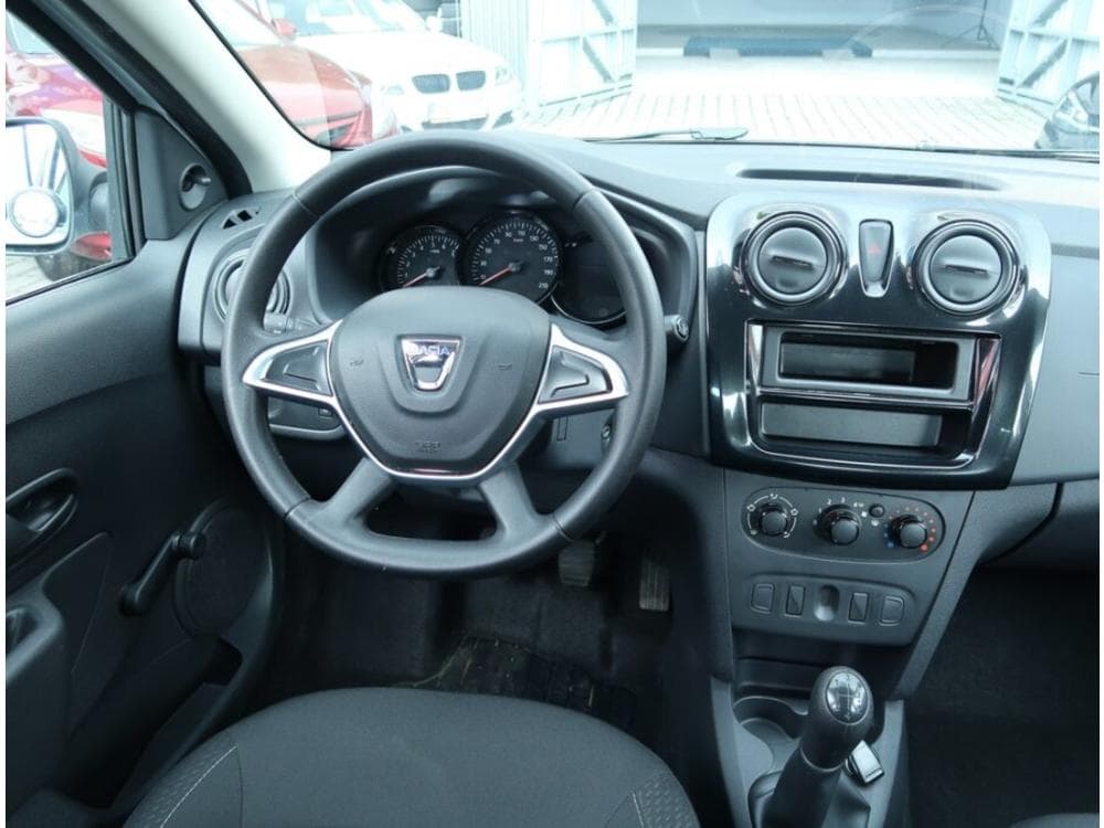 2019 Dacia LOGAN - 13