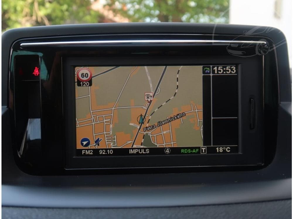 2015 Renault MEGANE - 25