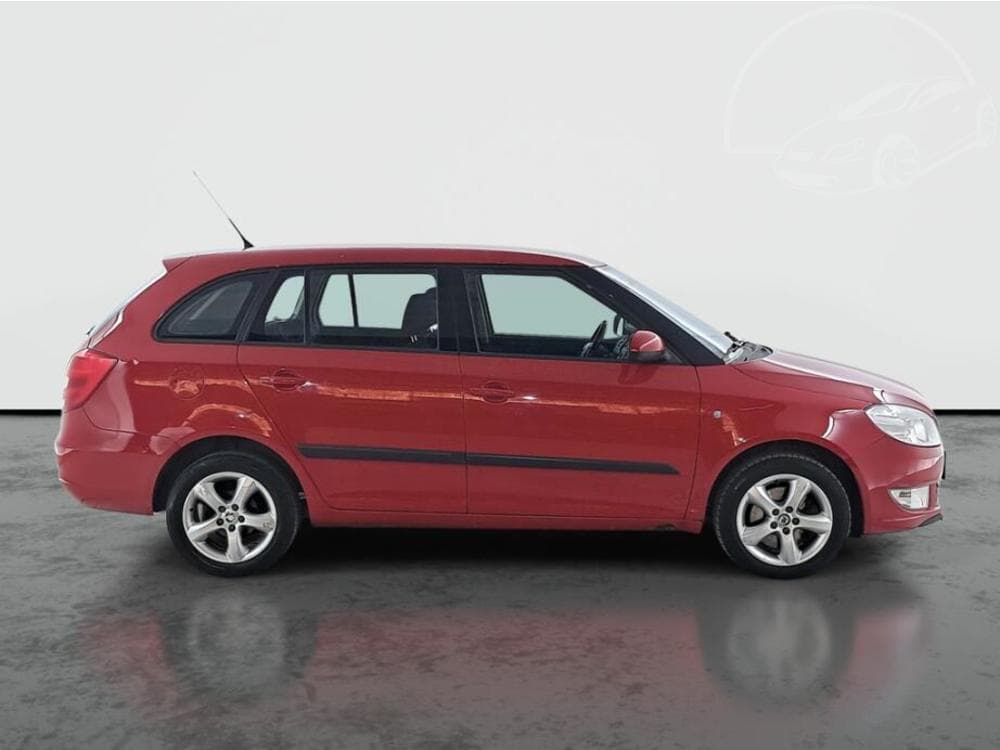 2011 Škoda FABIA - 16