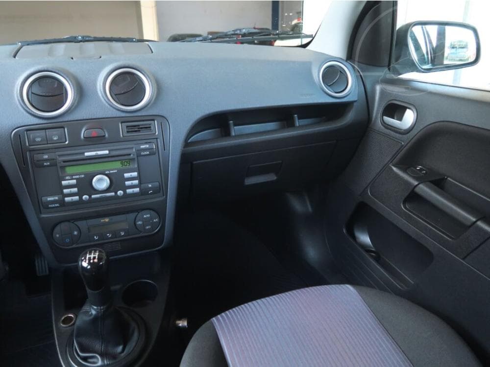 2009 Ford FUSION - 15