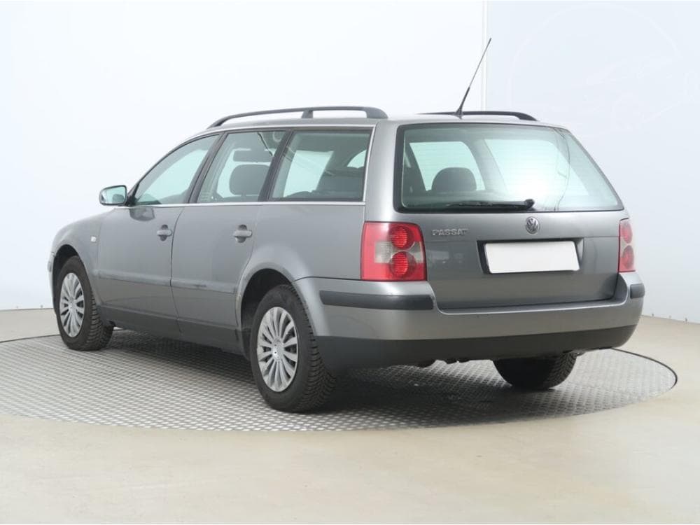 2002 Volkswagen PASSAT - 7