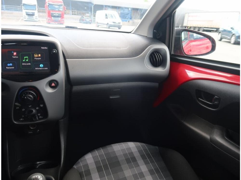 2019 Peugeot 107 - 15