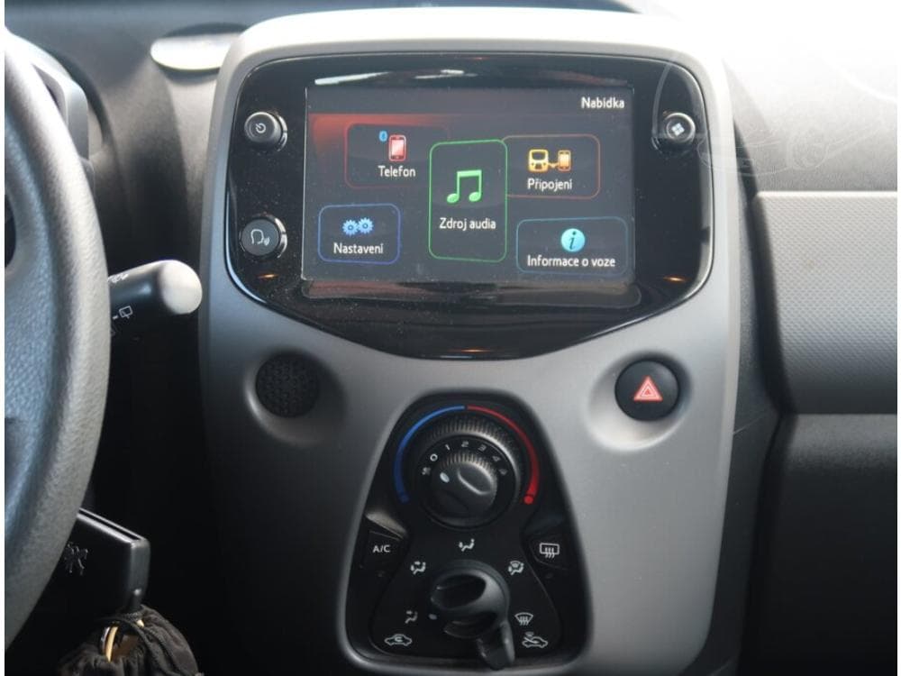 2019 Peugeot 107 - 23