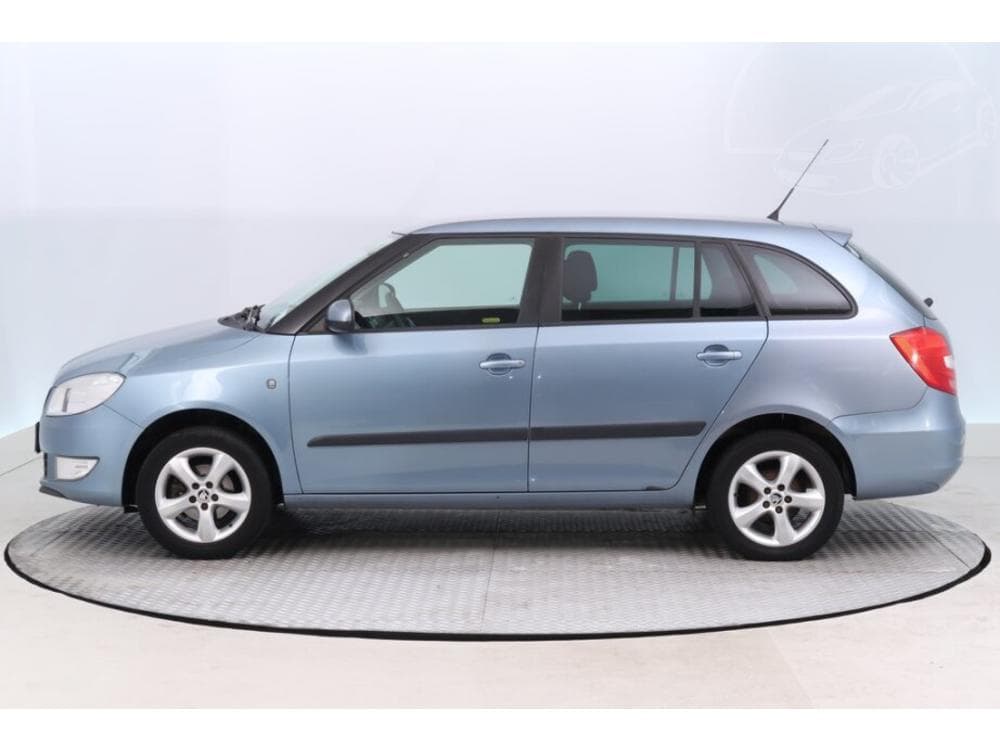 2011 Škoda FABIA - 3