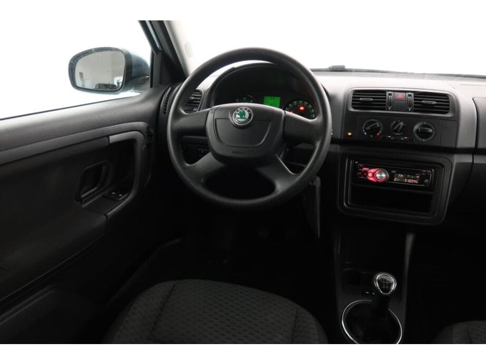2011 Škoda FABIA - 7