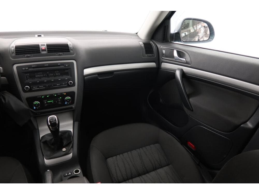 2011 Škoda OCTAVIA - 15