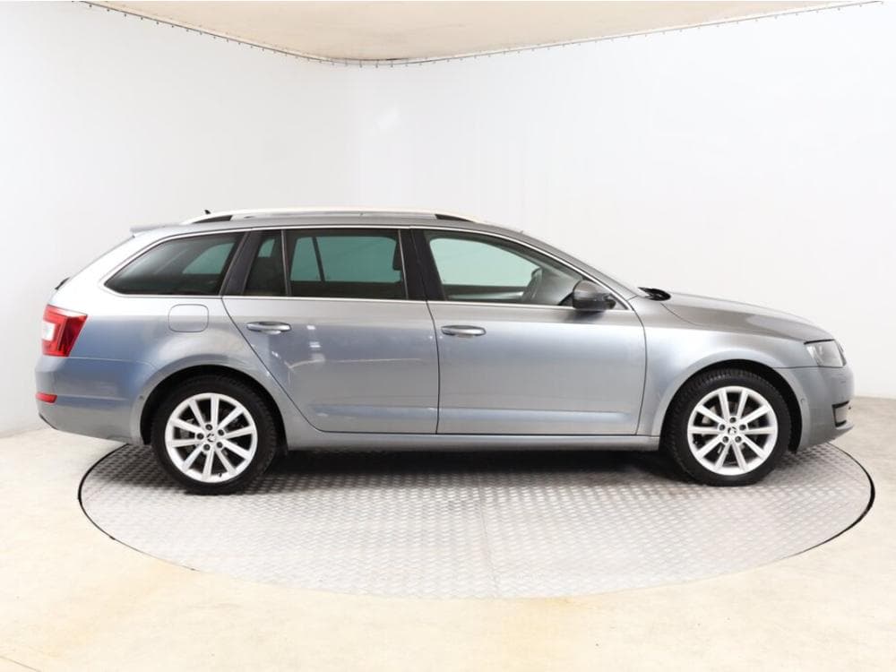 2013 Škoda OCTAVIA - 11
