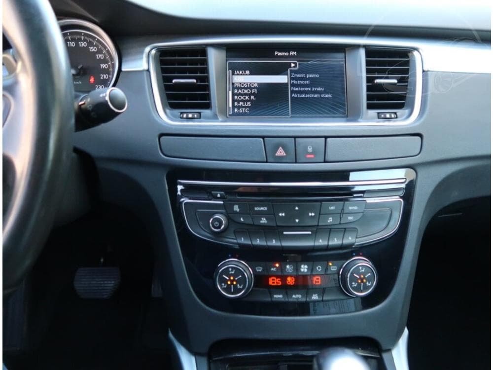2011 Peugeot 508 - 12