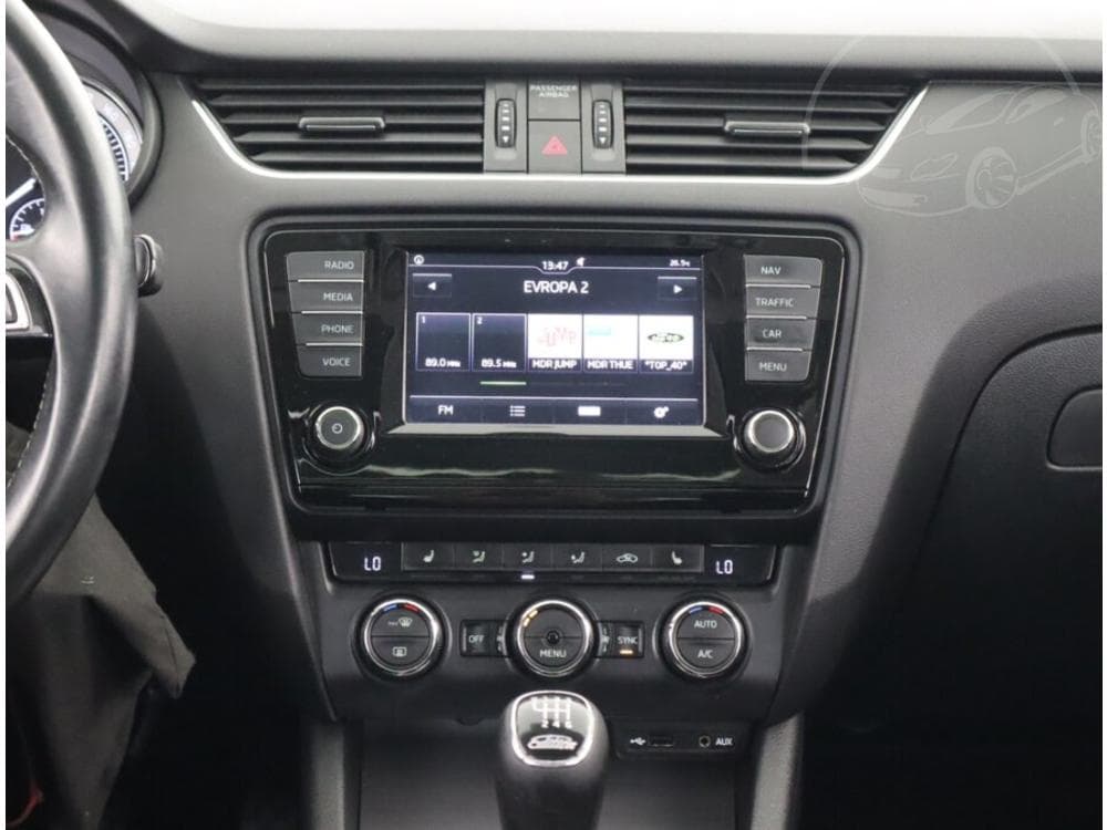 2015 Škoda OCTAVIA - 12
