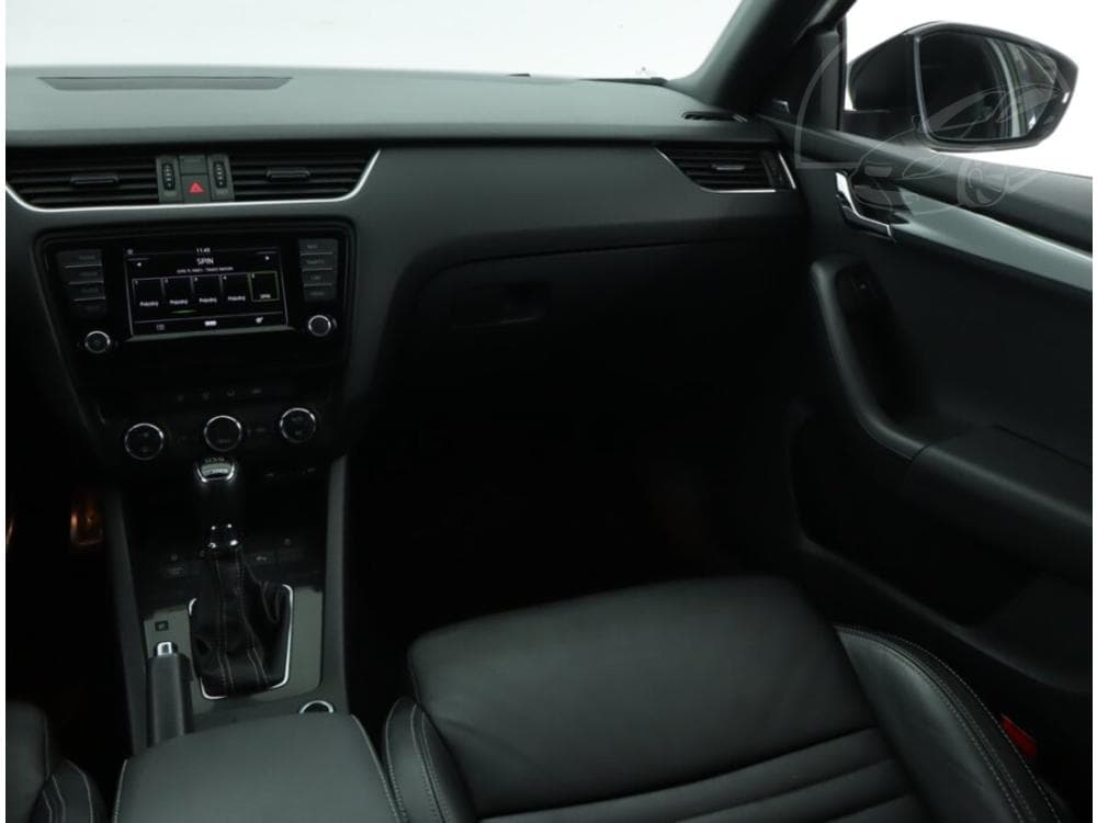2017 Škoda OCTAVIA - 8