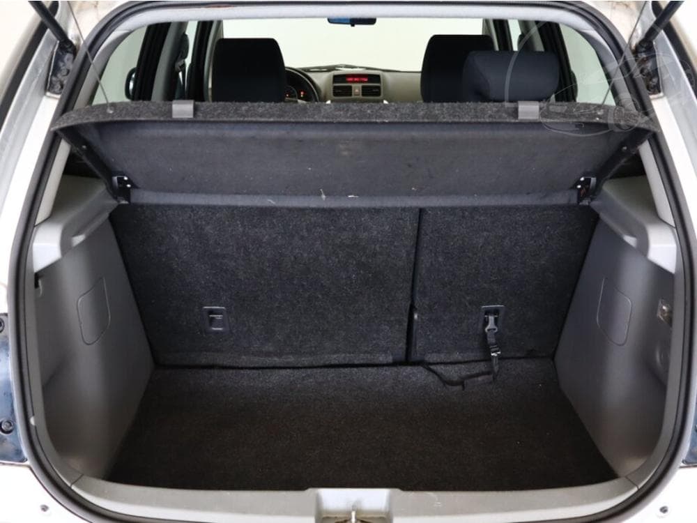 2009 Suzuki SX4 - 10