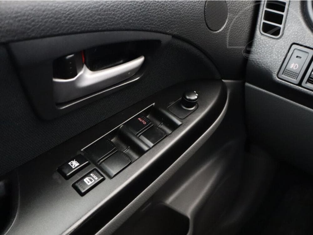 2009 Suzuki SX4 - 12