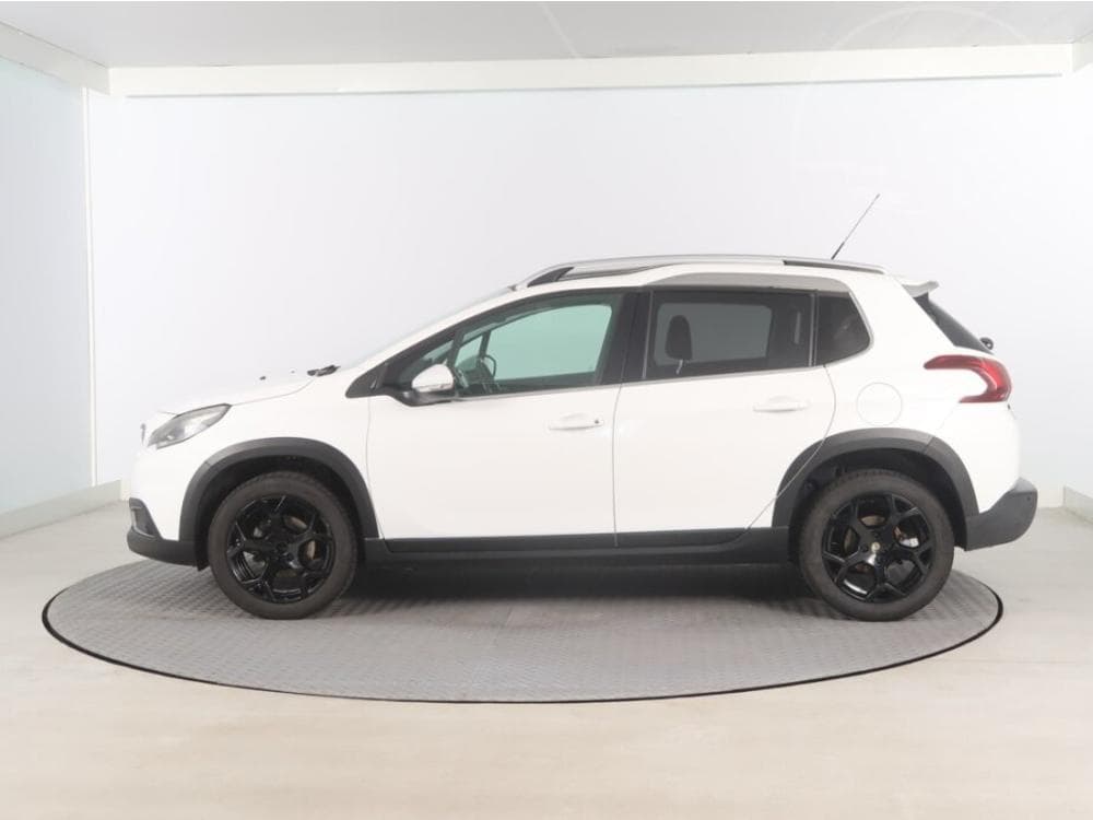 2017 Peugeot 2008 - 5