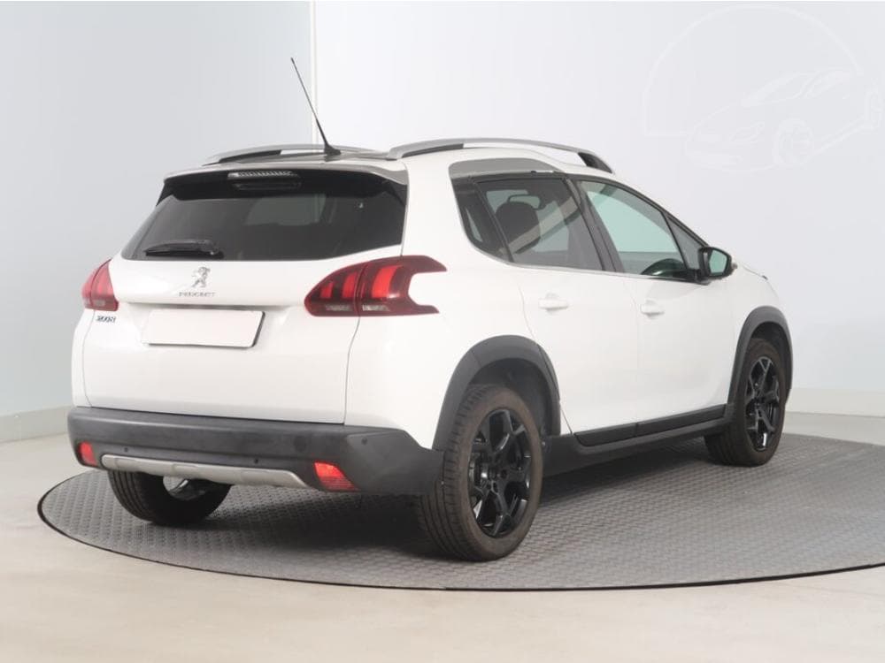 2017 Peugeot 2008 - 9