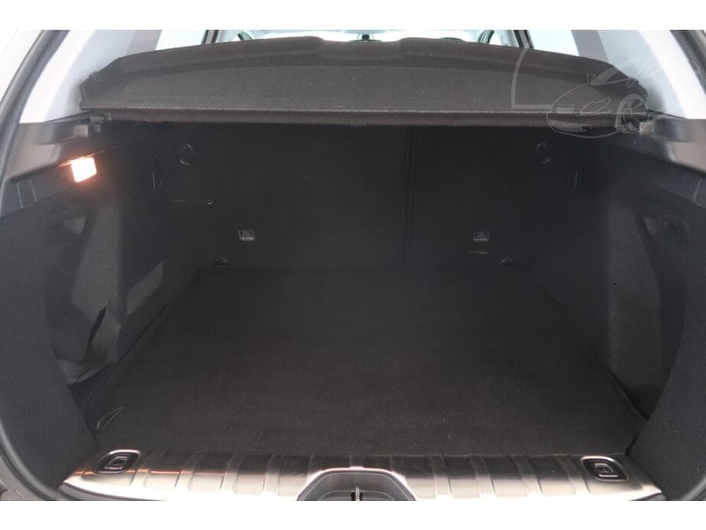 2017 Peugeot 2008 - 27