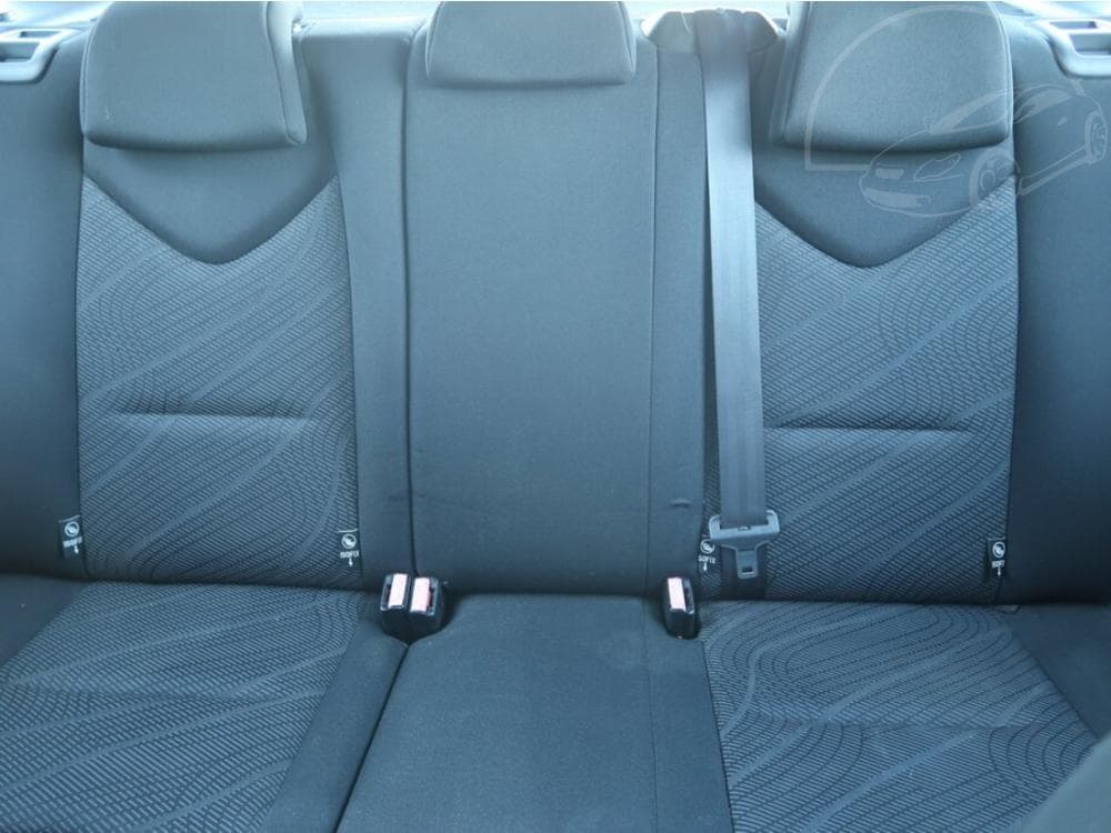 2010 Peugeot 308 - 10