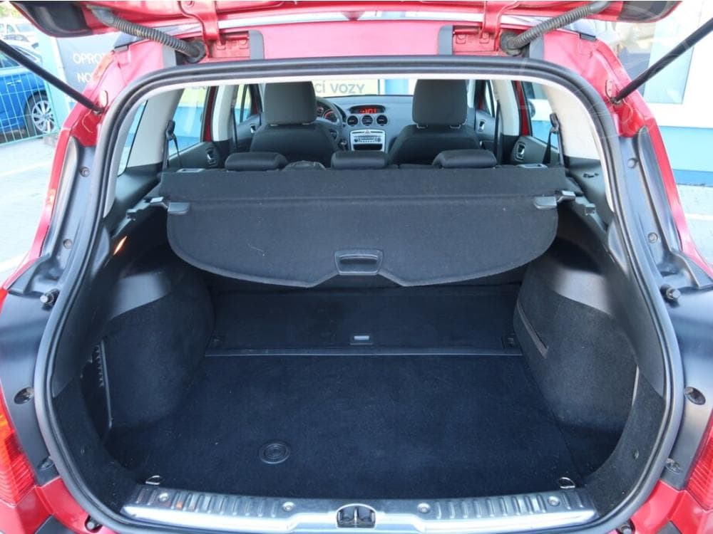 2010 Peugeot 308 - 14
