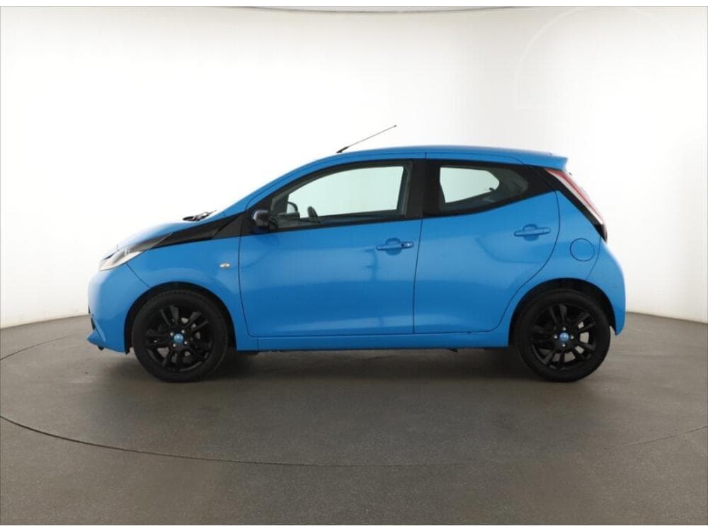 2015 Toyota AYGO - 5