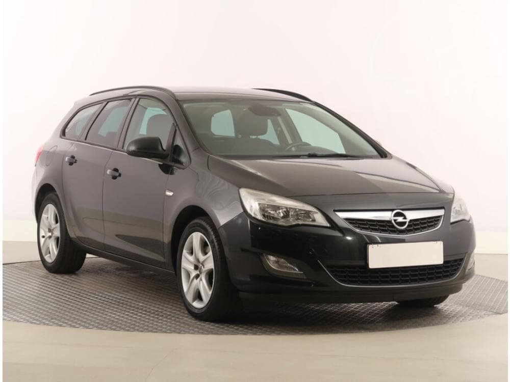 2011 Opel ASTRA