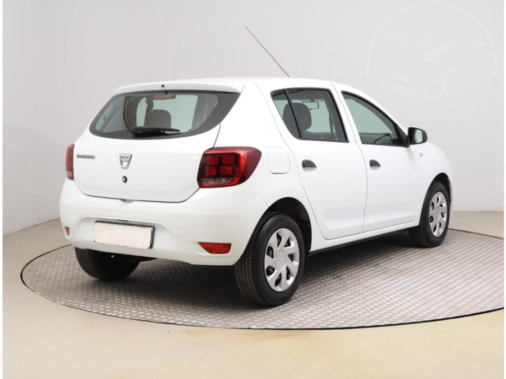 2020 Dacia SANDERO - 9