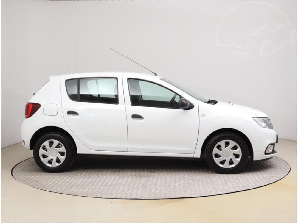 2020 Dacia SANDERO - 11