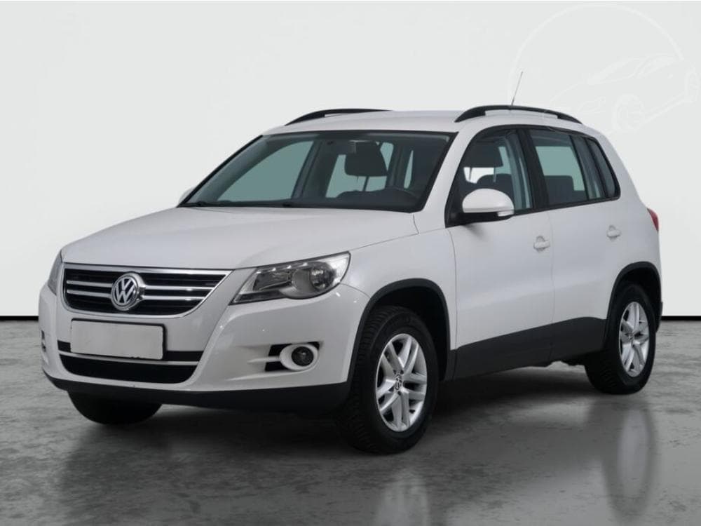 2011 Volkswagen TIGUAN - 2