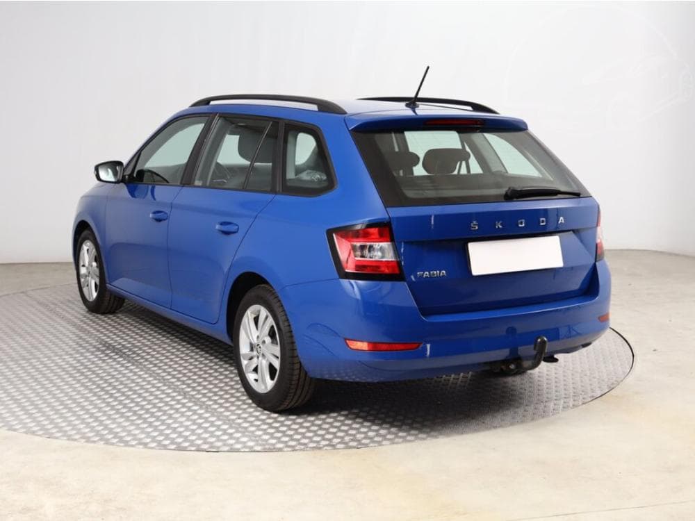 2021 Škoda FABIA - 4