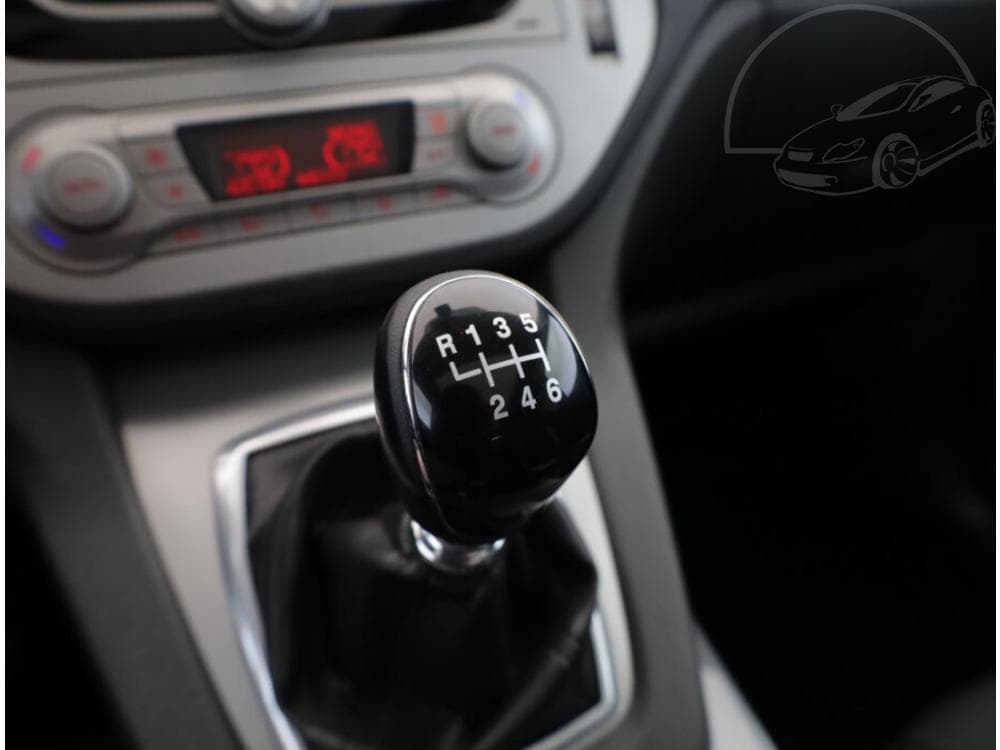 2009 Ford KUGA - 12