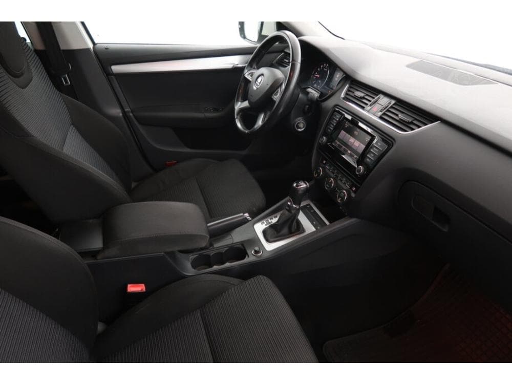 2014 Škoda OCTAVIA - 9