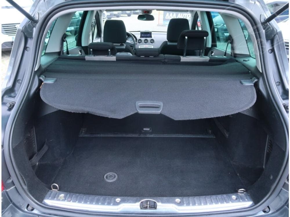 2012 Peugeot 308 - 14