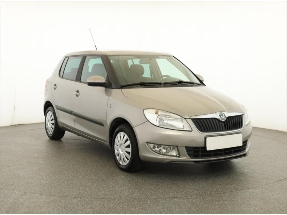 2011 Škoda FABIA
