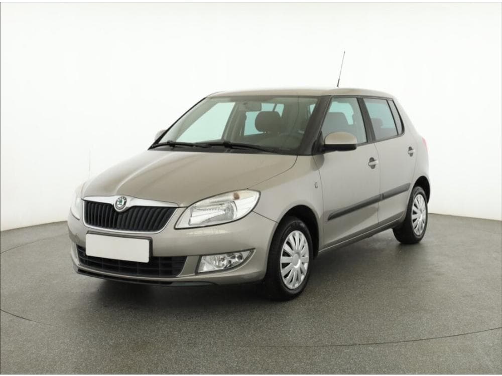 2011 Škoda FABIA - 3