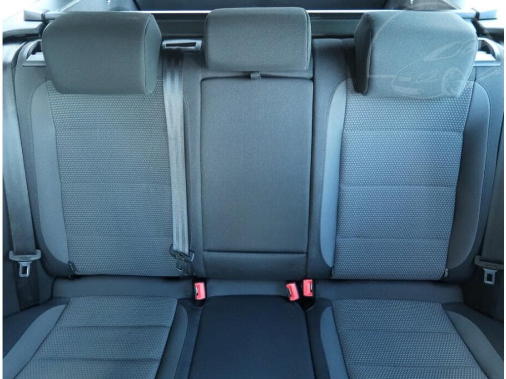 2010 Volkswagen GOLF - 10