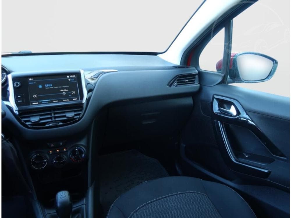 2018 Peugeot 208 - 15