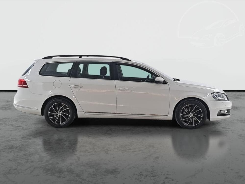 2013 Volkswagen PASSAT - 6